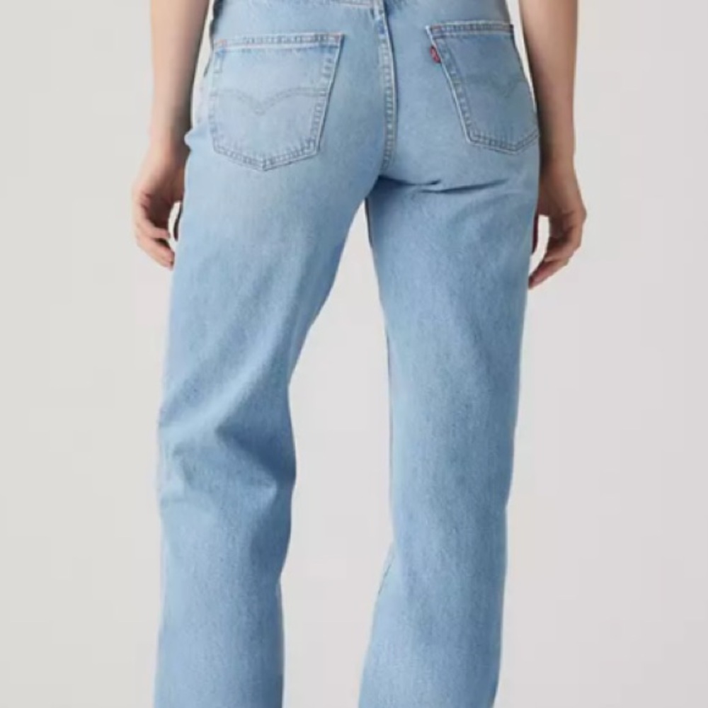 Levi's 501 Straight leg Women's Light Wash Blue Jeans